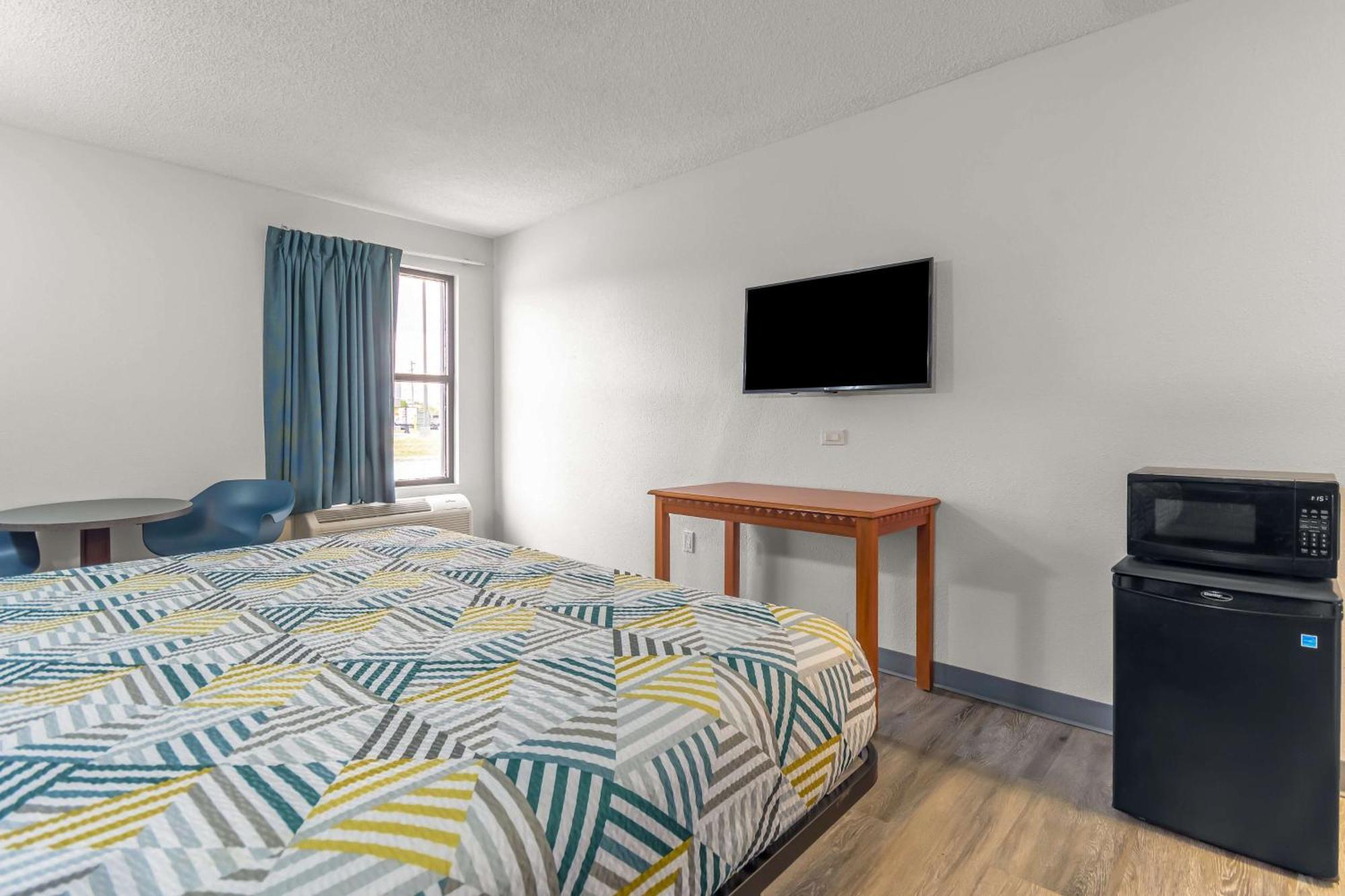 Motel 6 - Franklin, Oh Екстер'єр фото