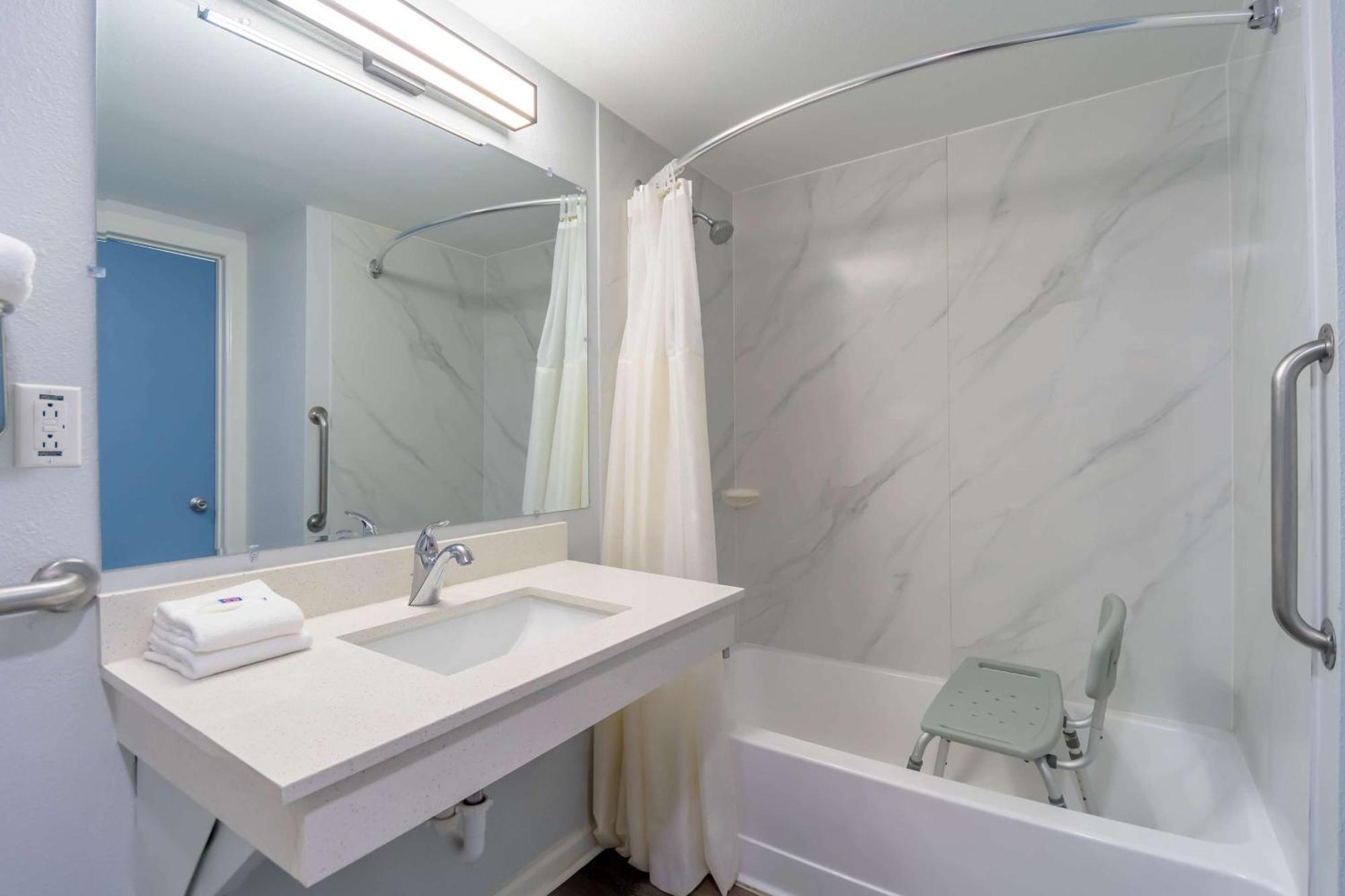 Motel 6 - Franklin, Oh Екстер'єр фото